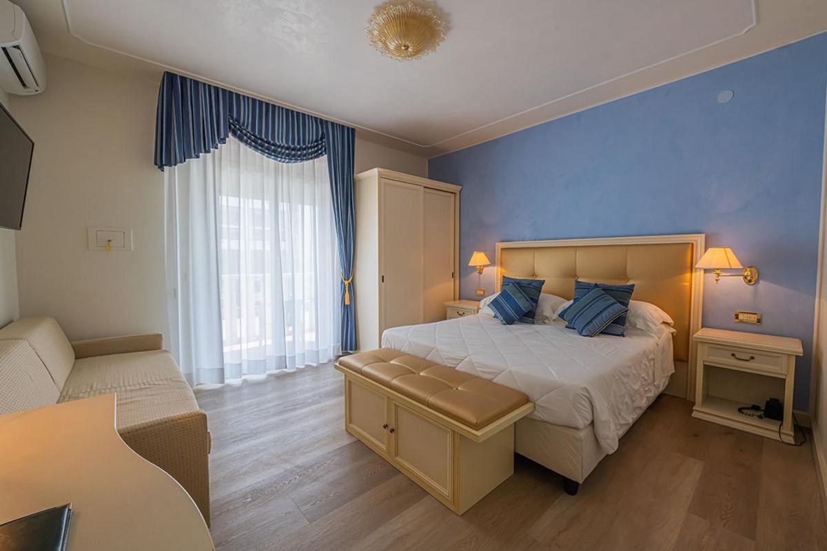 Ca' D'oro Tre Stelle Superior Adults Only