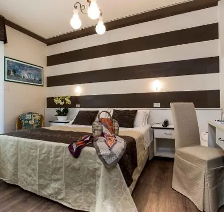 Hotel Ca' D'Oro Tre Stelle Superior Adults Only Bibione Exterior photo