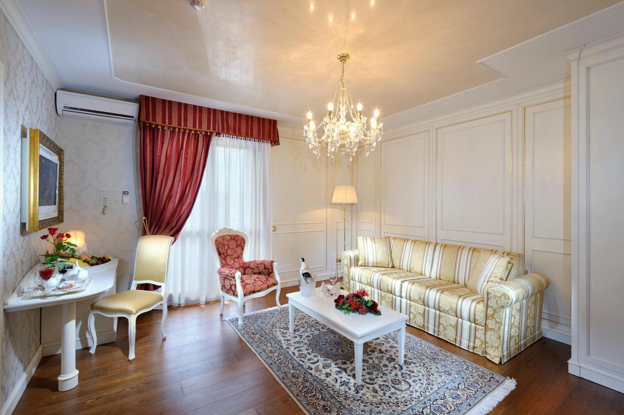 Ca' D'oro Tre Stelle Superior Adults Only